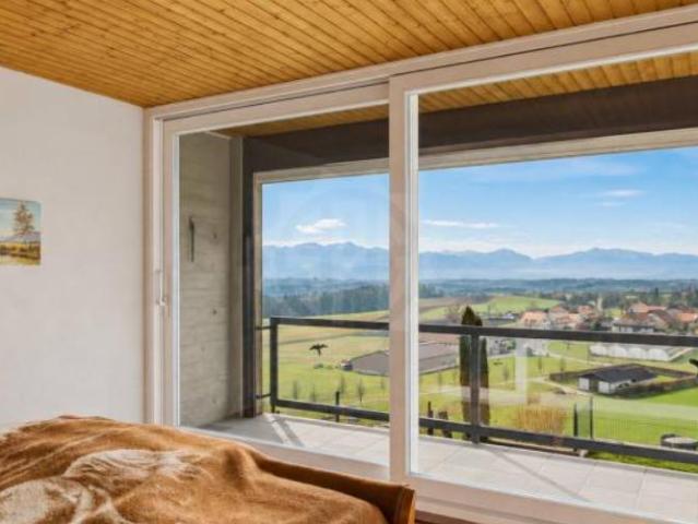 Haus kaufen in Cossonay-Ville, Waadt