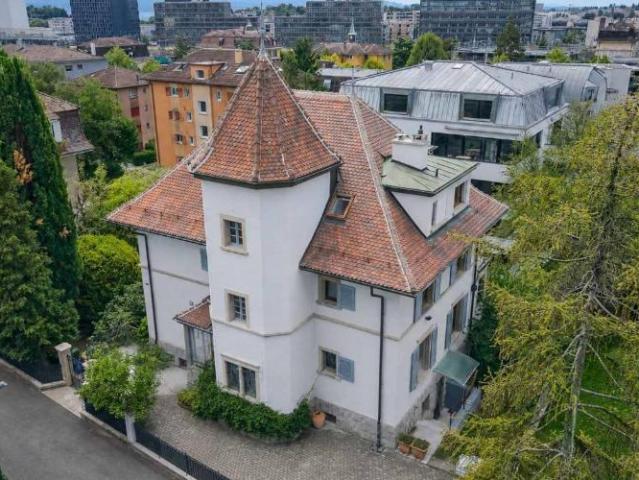 Haus kaufen in Renens, Waadt