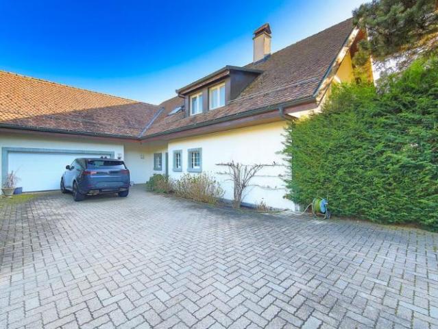 Haus kaufen in Epalinges, Waadt