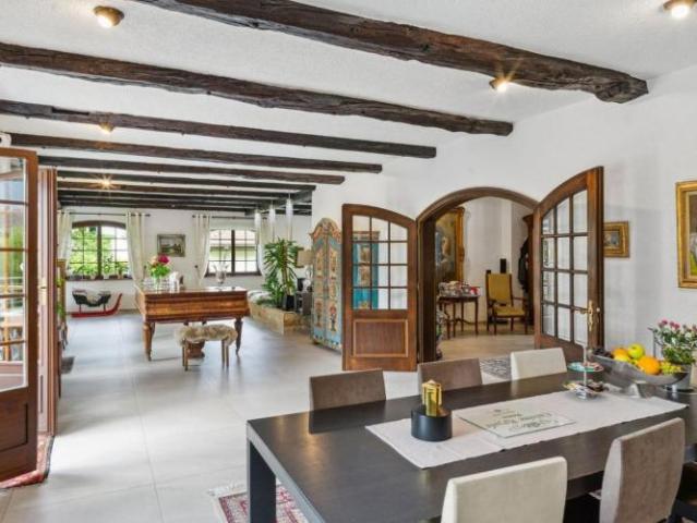 Haus kaufen in Aigle, Waadt