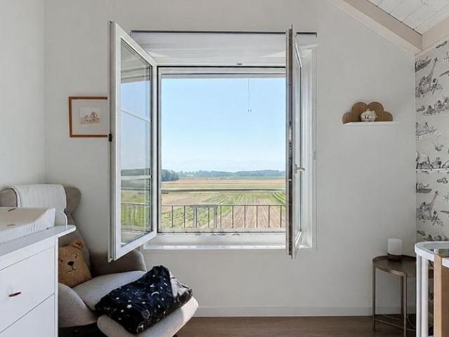 Haus kaufen in Luins, Waadt