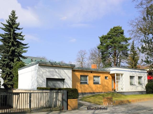 Villa kaufen in Jübek, Schleswig-Holstein