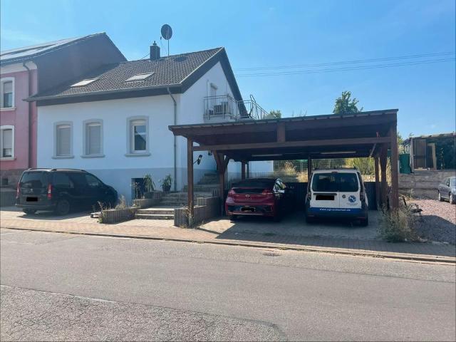 Haus kaufen in Schwalbach, Saarland