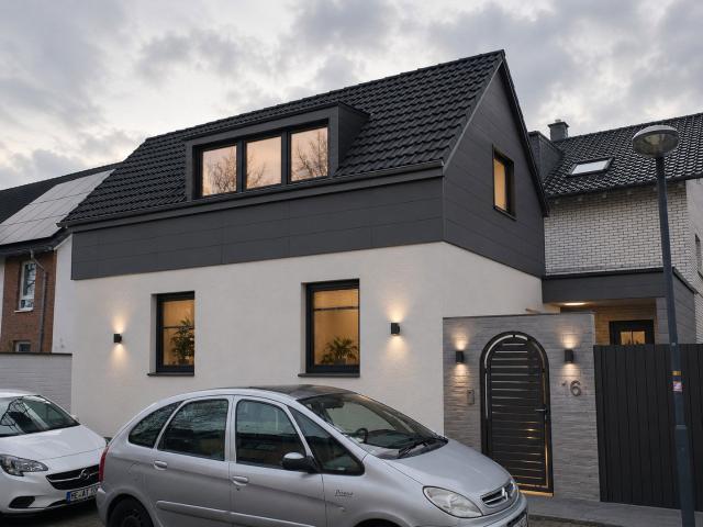 Villa kaufen in Langenfeld, Nordrhein-Westfalen
