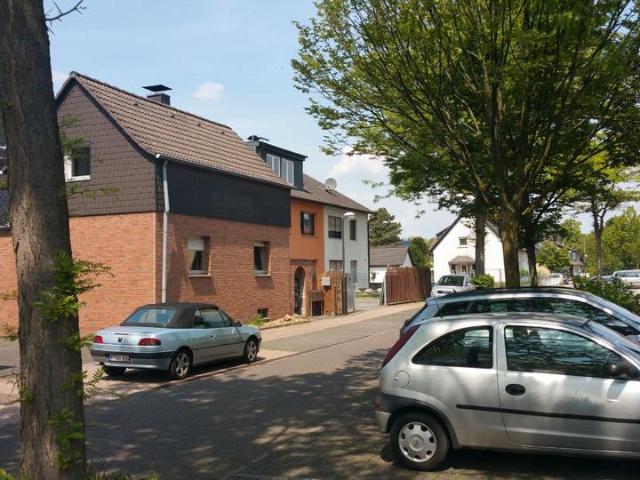 Haus kaufen in Immigrath, Langenfeld