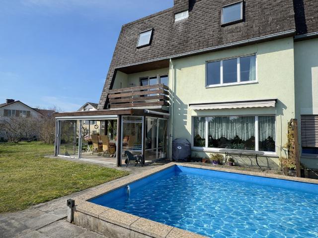 Haus kaufen in Dachsen, Zürich