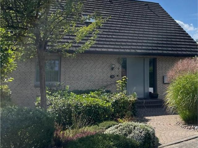Haus kaufen in Gartnisch, Halle