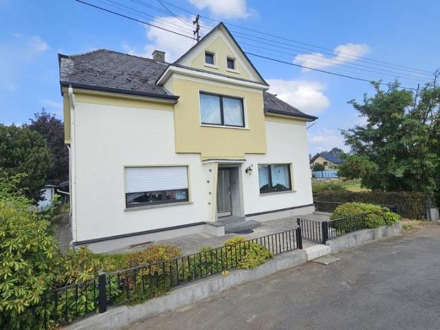Haus kaufen in Honneroth, Altenkirchen
