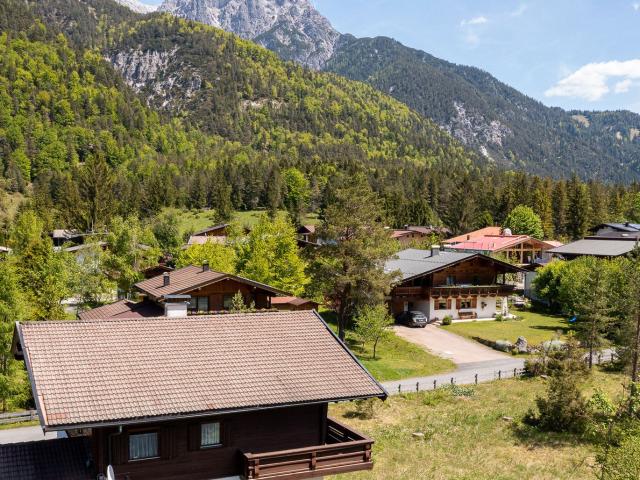 Haus kaufen in Sankt Ulrich am Pillersee, Bezirk Kitzbühel