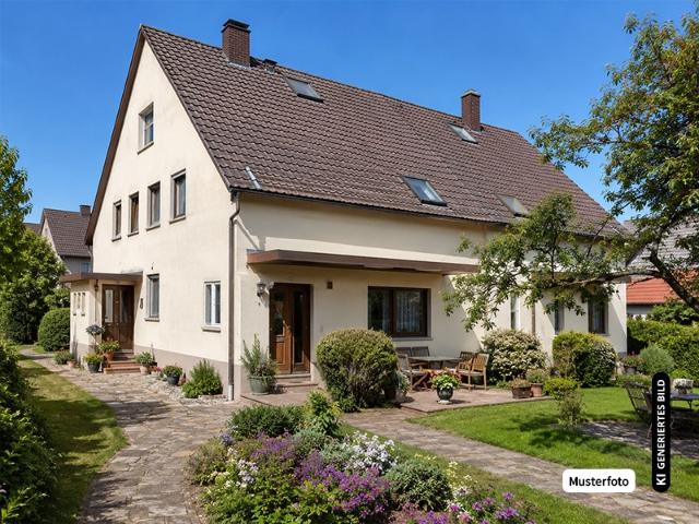 Villa kaufen in Biedenkopf, Landkreis Marburg-Biedenkopf