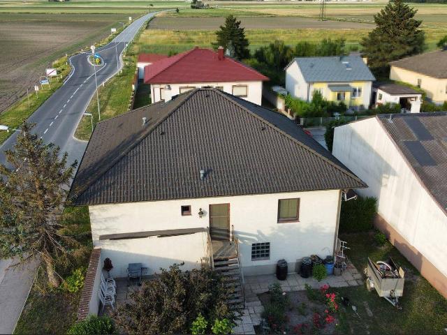 Haus kaufen in Engelhartstetten, Niederösterreich
