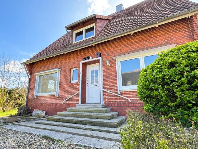 Villa kaufen in Neuenhaus, Niedersachsen
