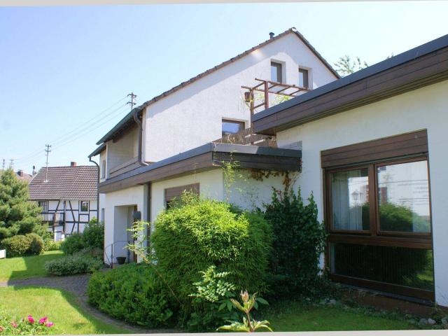 Haus kaufen in Oeleroth, Ruppichteroth