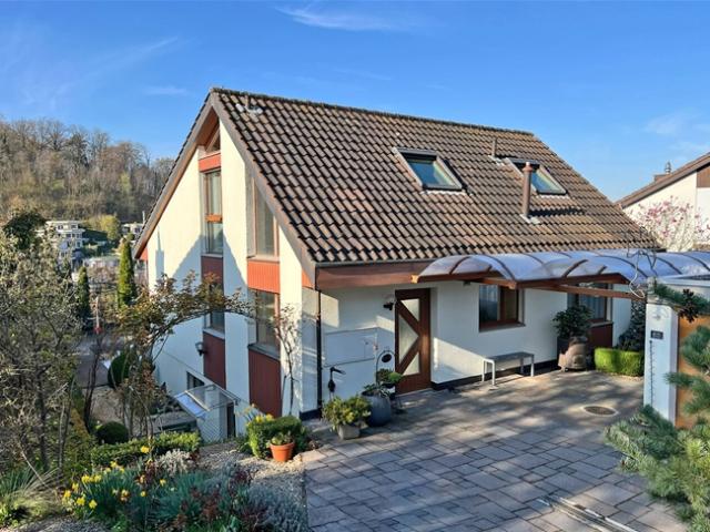 Einfamilienhaus kaufen in Münchenstein, Basel-Landschaft