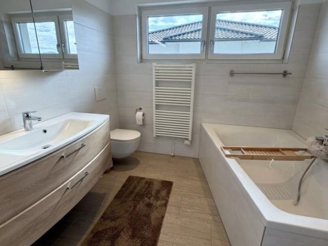 Haus kaufen in Straßwalchen, Bezirk Salzburg-Umgebung