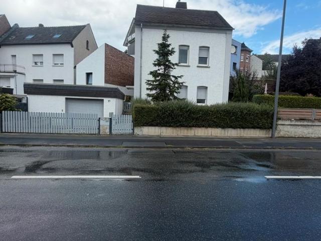 Haus kaufen in Niederbrechen, Landkreis Limburg-Weilburg
