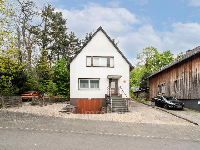 Villa kaufen in Langenich, Kerpen