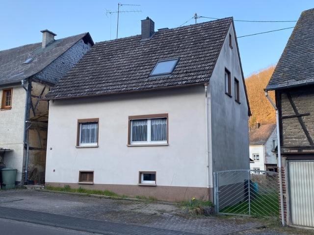 Villa kaufen in Niederhosenbach, Rheinland-Pfalz