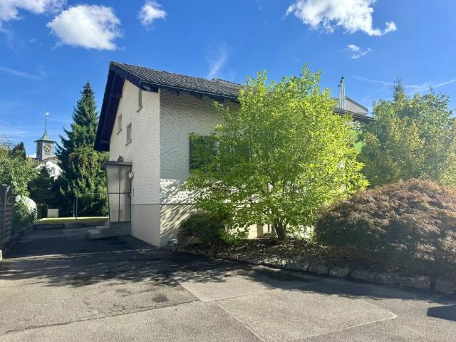 Einfamilienhaus kaufen in Hirschthal, Aargau