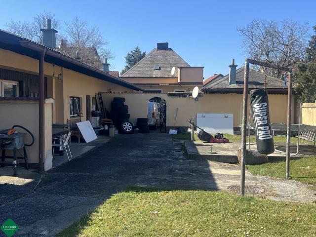 Haus kaufen in Zwölfaxing, Bezirk Bruck an der Leitha