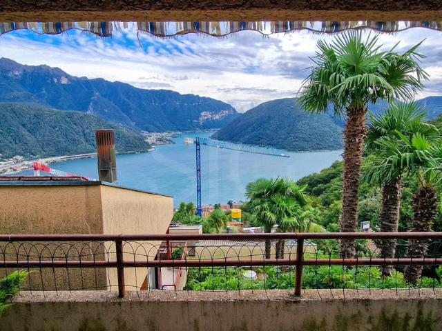 Haus kaufen in Aldesago, Tessin