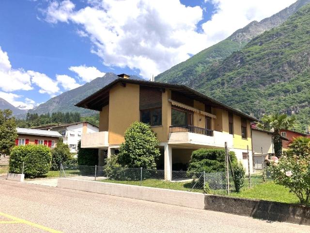 Haus kaufen in Biasca, Tessin