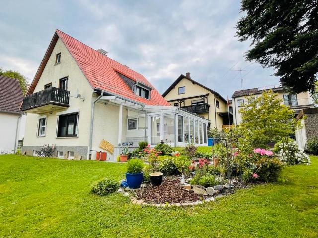 Haus kaufen in Honneroth, Altenkirchen