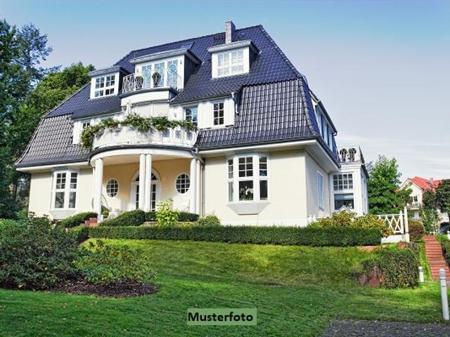 Haus kaufen in Meerbusch, Büderich