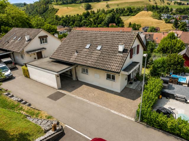Einfamilienhaus kaufen in Zunzgen, Bezirk Sissach