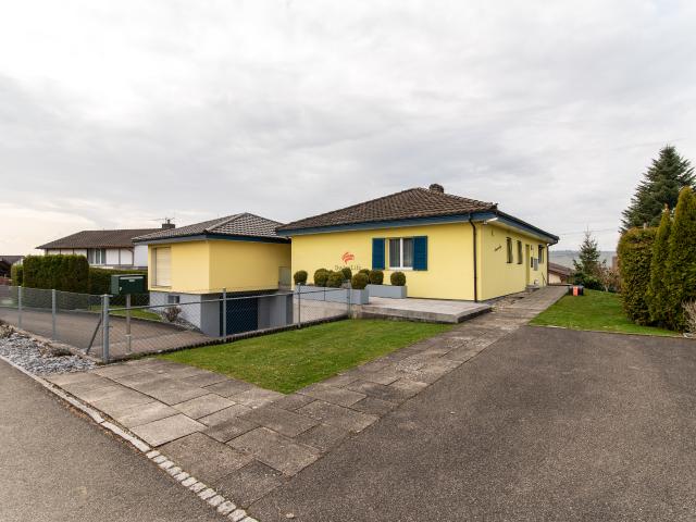 Reihenfamilienhaus kaufen in Gwelb, Wilchingen