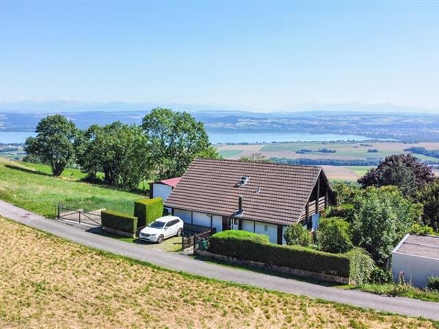 Einfamilienhaus kaufen in Villars-Burquin, Waadt