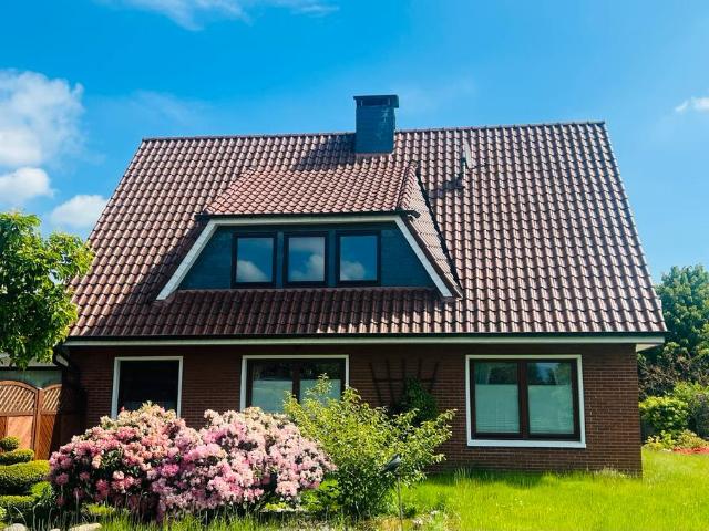 Haus kaufen in Wiefelstede, Niedersachsen