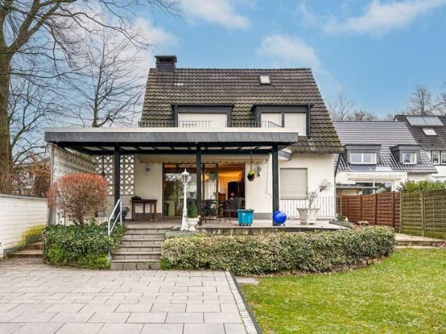 Haus mieten in Refrath, Bergisch Gladbach