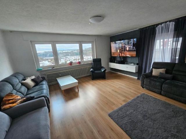 Haus kaufen in Aussiedlerhöfe Riedhang, Roigheim