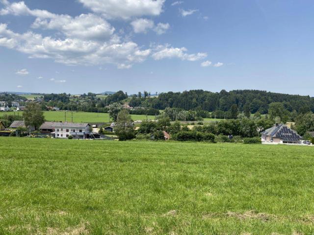Apartment kaufen in Vöcklamarkt, Waschprechtingerberg