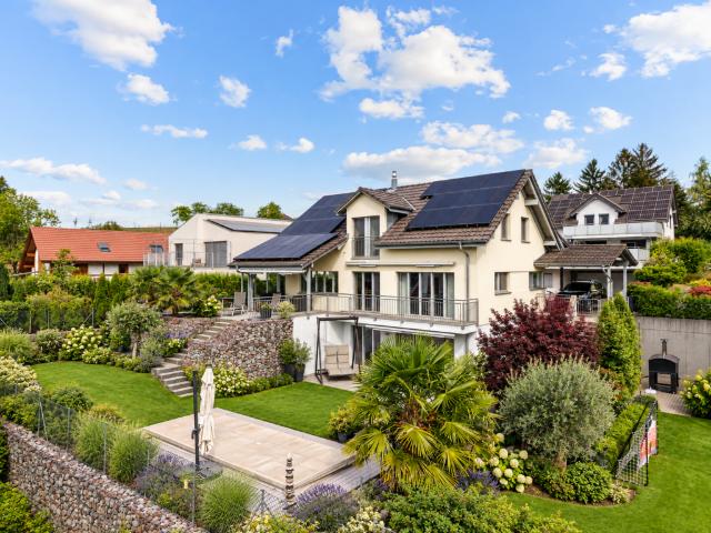 Einfamilienhaus kaufen in Oeschgen, Bezirk Laufenburg