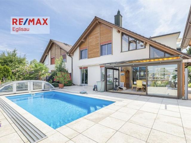 Einfamilienhaus kaufen in Eglisau, Zürich