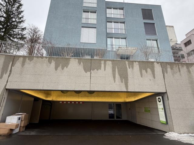 Garage mieten in Einigen, Zürich