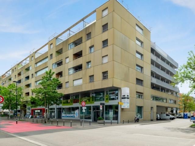 Garage mieten in Opfikon, Zürich