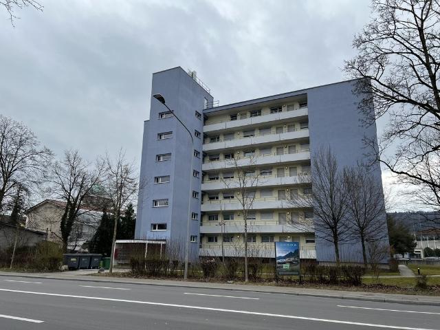 Garage mieten in Einigen, Zürich