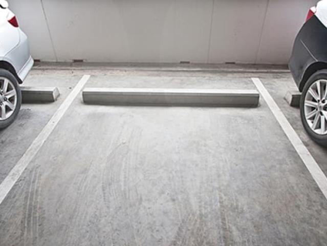 Garage mieten in Schwerzenbach, Zürich