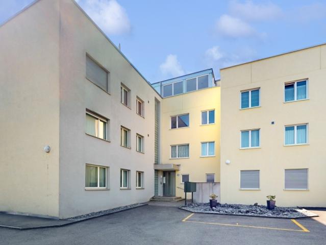 Garage mieten in Einigen, Zürich