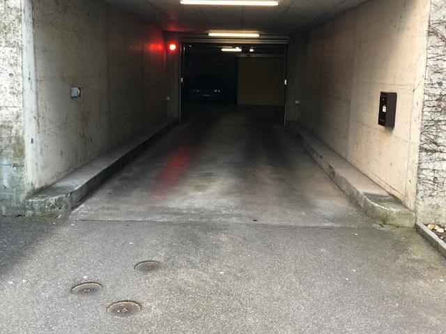 Garage mieten in Opfikon, Zürich