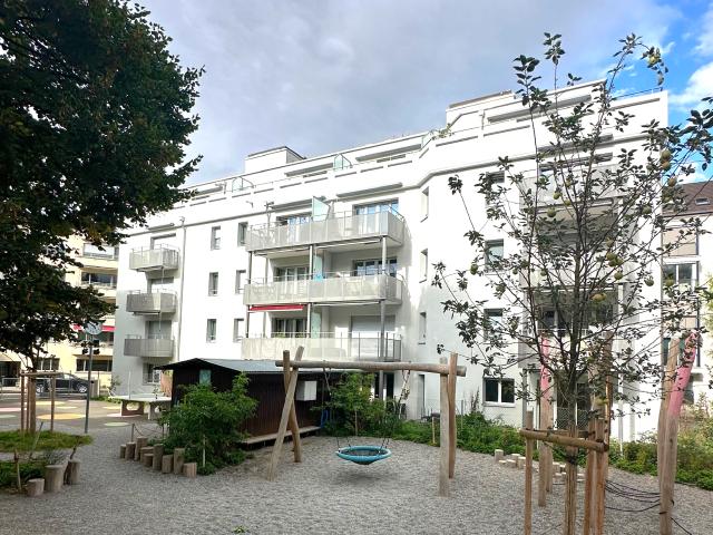 Garage mieten in Einigen, Zürich