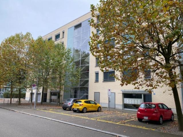 Garage mieten in Einigen, Zürich