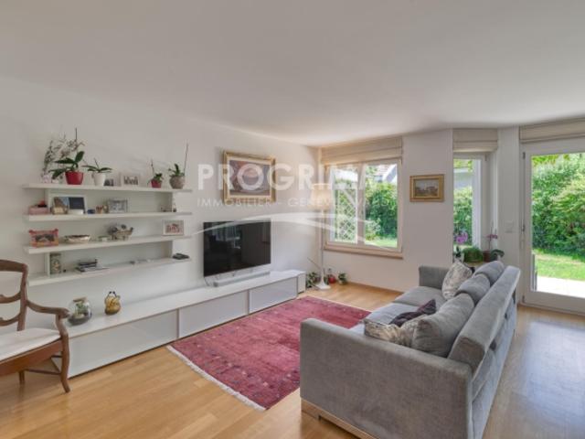 Reihenfamilienhaus mieten in Vessy, Veyrier