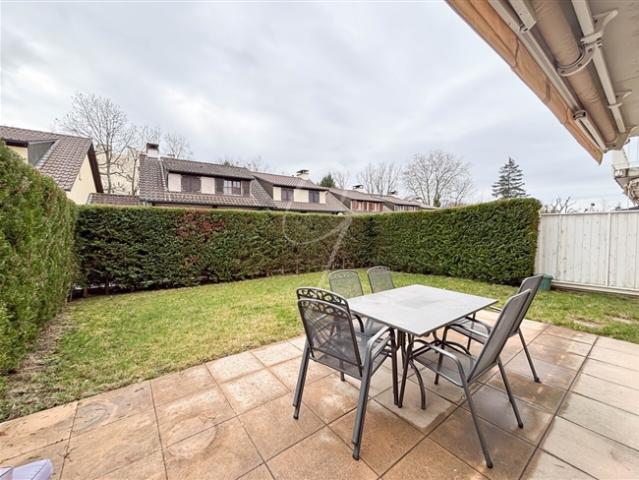 Reihenfamilienhaus kaufen in Thônex