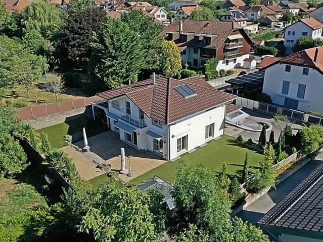 Einfamilienhaus kaufen in La Rippe, Waadt