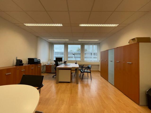 Büro mieten in Oberwil bei Zug, Zug