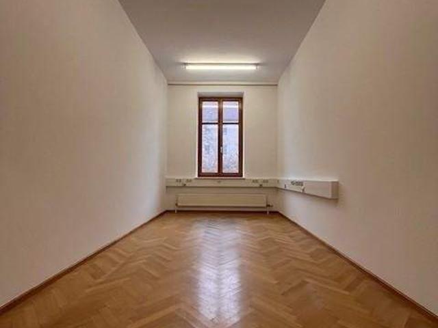 Gewerbe mieten in Linz, Oberösterreich